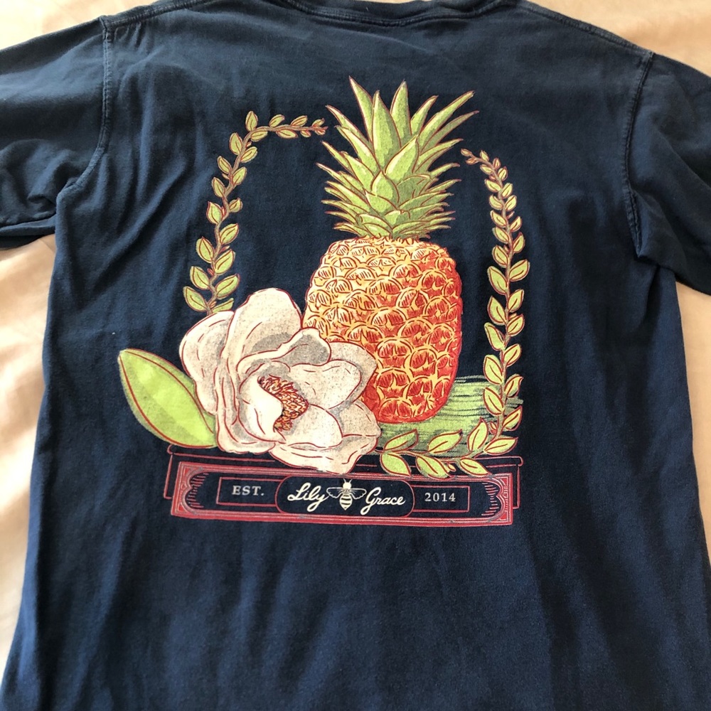 Lilly grace short sleeve top(small)
